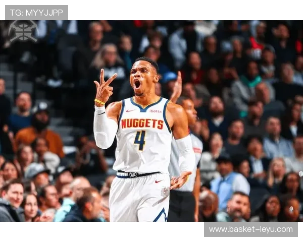 体育媒体热议:球员表现引发热议,赛季前景悬而未决 体育媒体热议:球员表现引发热议,赛季前景悬而未决